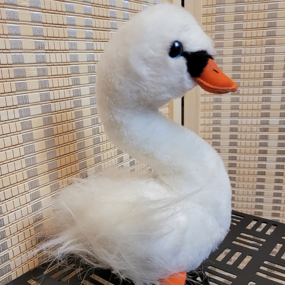 Ty Beanie Babies Plush Soft Toy Gracie Swan Bird Retired - Picture 7 of 9